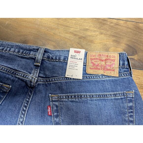 Levis 505 Jeans Men's Size 36x32 Straight Leg Regular Fit Stretch Blue Denim NWT - Picture 12 of 15